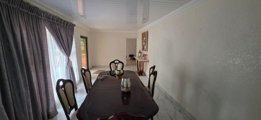 3 Bedroom Property for Sale in La Hoff North West